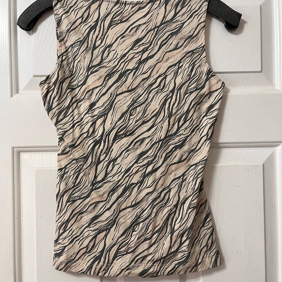 GERARD DAREL Cute Summer Top Made of 70% silk and 30% cotton - Picture 5 of 6